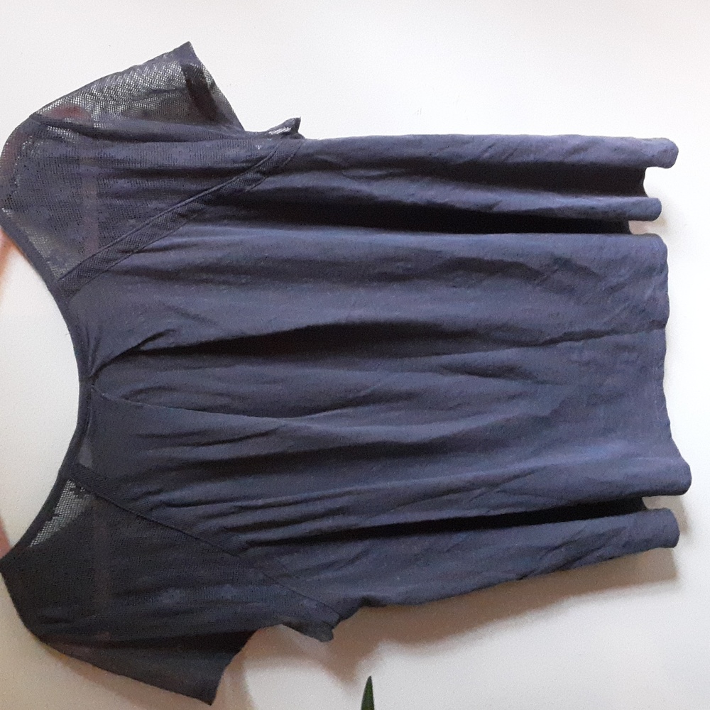 Embroidered Sundance Gray Top - Picture 4 of 4